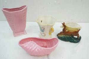 lot 49 image: Variety of Vases Horse, 2 Pink and Hand Painted Vase from Protigula