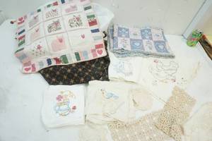 lot 74 image: Linens & Flour Sack Towels