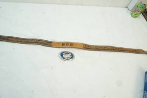 lot 75 image: Leather Belt & Pepsi Belt Buckle