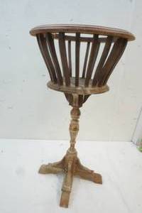 lot 81 image: Wooden Outside Planter Holder