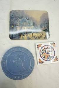 lot 88 image: 3 Trivets