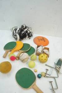 lot 102 image: Outdoor Games