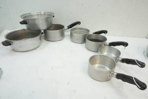 lot 114 image: Variety of  Wear-Ever Brand Cooking Pots