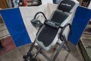 lot 164 image: Anti gravity chair
