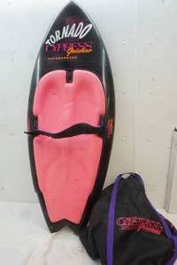 lot 181 image: Cypress Gardens Kneeboard