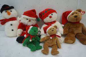 lot 204 image: Assorted Beanies and Bamm Beanos (1998)