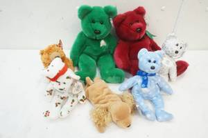 lot 206 image: Assorted Beanie Babies big and small