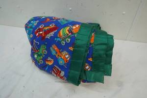 lot 228 image: Childs Throw Blanket