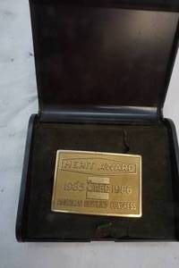 lot 247 image: Vintage Belt Buckle Merit Award 1985 ABC 1986