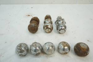 lot 277 image: Variety of Ball Hitches