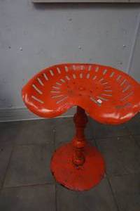 lot 280 image: Orange Tractor Seat Stool