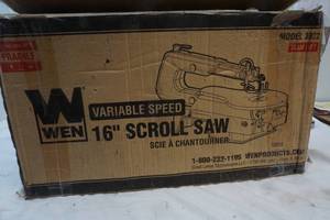 lot 293 image: NEW Wen 16 Scroll Saw