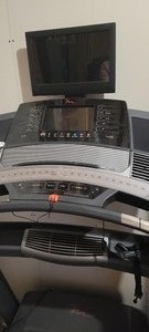 Halted - Item Damaged - Treadmill with Television Attached
