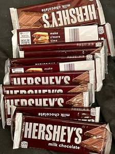 lot 496 image: Hersheys Chocolate bars