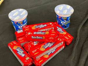 lot 667 image: More Cookie Mix Bag