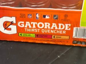 lot 157 image: Gatorade Variety 12 pack 20 oz bottles Best By 11172023