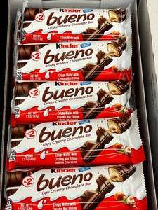 lot 298 image: Kinder Bueno Box of 20 Best By 01312024