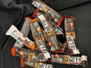 lot 156 image: Protien Bar Bundle Best By 09022023