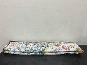 lot 222 image: Multicolor Area Rug, Measures 72 x 106