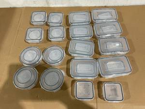 lot 161 image: LOT OF 35 Food Storage Containers Size