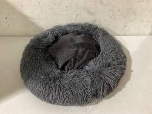 lot 364 image: Grey Fur Dog Bed 20