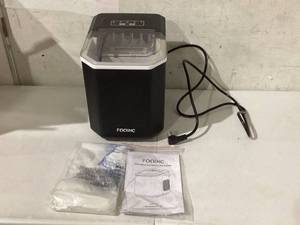 lot 380 image: Fooing Ice Maker