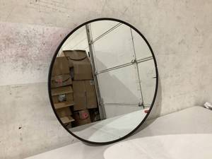 lot 393 image: Round Mirror 20x20