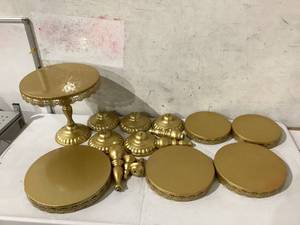 lot 517 image: LOT OF 6 Gold Cake Stands