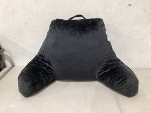 lot 616 image: ComfortSpa Reading Pillow