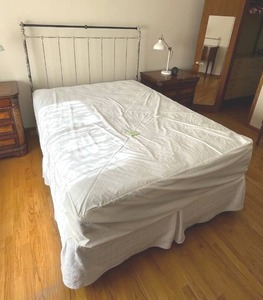 lot 26 image: Charles P. Rogers Iron & Brass Queen Sized Sleigh Bed in Mint Condition (Bedding Not Included) ($899 Retail Price)