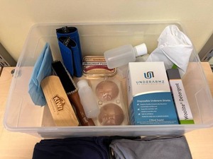 lot 38 image: Personal and Shoe Care Items in Excellent Condition