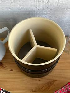 lot 84 image: Essential Kitchen Lot - RSVP Oversized Tool Crock and More
