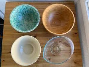 lot 103 image: Nice Mixing Bowls Lot - Williams Sonoma, IKEA, Texas Ware, and Pyrex Tear Drop in Excellent Condition