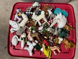 lot 204 image: Wonderful Holiday Christmas Bin Lot #4 in Excellent Condition
