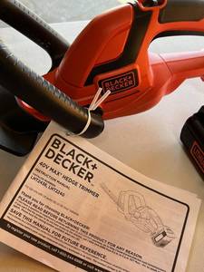 lot 215 image: Black & Decker 40V Max Hedge Trimmer in Good Working Condition