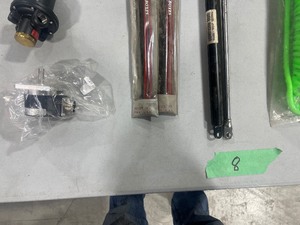 AIR HOSE, 4 GAS CHARGED LIFT SUPPORTS, AIR REGULATOR, ACCU CODER