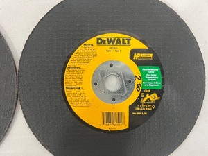 Table full of masonry cut off wheels 7 inch