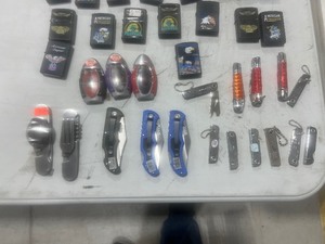LIGHTERS & POCKET KNIVES