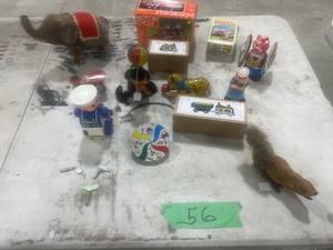 SEVERAL OLD Wind up toys