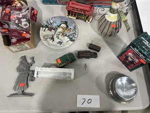ASSORTED OLD TOYS & ORNAMENTS
