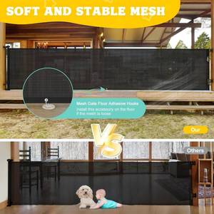 lot 18 image: Extra Wide Retractable BabyDog Gate
