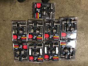 Lot of Kwikset Hollis Round Rose Satin Nickel Lever with Single Cylinder Deadbolt Combo Pack Featuring SmartKey Security   Customer Returns See Pictures