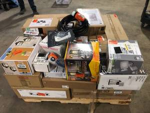 Pallet of Assorted Lighting Various Models and Conditions  Customer Returns See Pictures