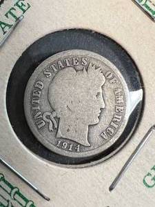 lot 20 image: 1914 US BARBER DIME