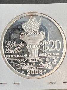 lot 32 image: 1 TROY OZ .999 FINE SILVER LIBERTY ROUND