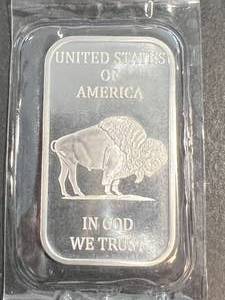 lot 69 image: 1 TROY OZ .999 FINE SILVER BUFFALO INDIAN BAR SEALED