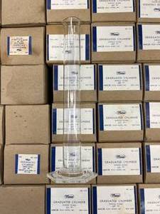 lot 37 image: 40 - 100ml Graduated Cylinders Mercer Glass