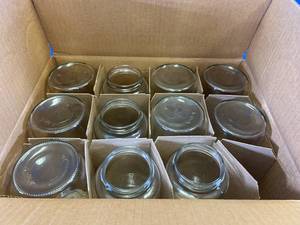 lot 64 image: 11 - 32oz Standard Wide Mouth Bottle  Jars Fisherbrand