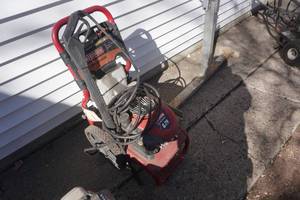 lot 6 image: Craftsman Project Pro 2550 PSI Pressure Washer