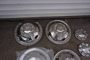 lot 59 image: Lot of Chrome Truck Wheel Simulators